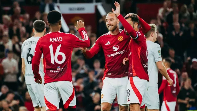 Christian Eriksen Optimistis Hengkang dari Manchester United - GenPI.co Christian Eriksen Optimistis Hengkang dari Manchester United - GenPI.co