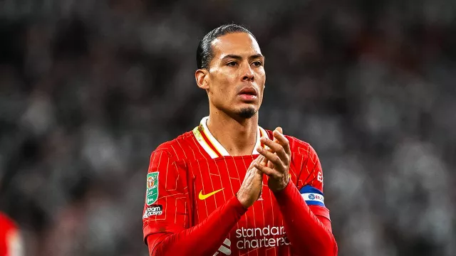 PSG Tawar Virgil van Dijk Rp 1,8 Triliun untuk Tinggalkan Liverpool - GenPI.co