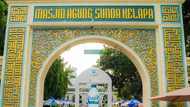 Ramadan Kian Syahdu dengan Menjelajahi 3 Masjid Ikonik di Jakarta - GenPI.co Ramadan Kian Syahdu dengan Menjelajahi 3 Masjid Ikonik di Jakarta - GenPI.co