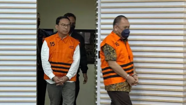 Korupsi Jual Beli Gas, Mantan Direktur PGN dan Komisaris IAE Ditahan KPK - GenPI.co Korupsi Jual Beli Gas, Mantan Direktur PGN dan Komisaris IAE Ditahan KPK - GenPI.co