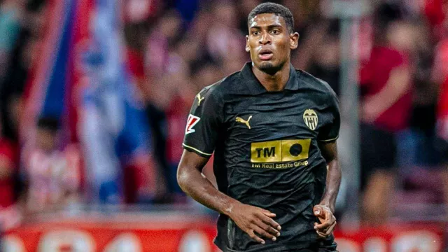 AC Milan Incar Cristhian Mosquera di Bursa Transfer Musim Panas 2025 - GenPI.co