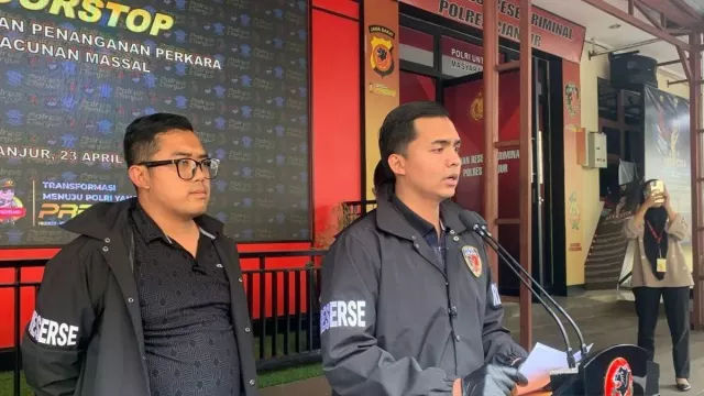 79 Siswa di Cianjur Keracunan MBG, 10 Orang Diperiksa - GenPI.co 79 Siswa di Cianjur Keracunan MBG, 10 Orang Diperiksa - GenPI.co