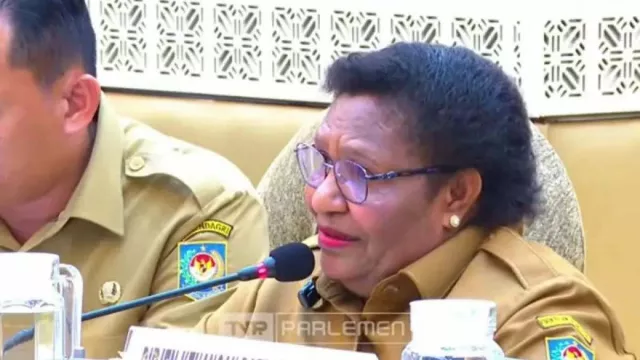 Banyak Masalah Pengangkatan ASN di Daerah, Ribka Haluk: Silakan Komisi II Dalami - GenPI.co Banyak Masalah Pengangkatan ASN di Daerah, Ribka Haluk: Silakan Komisi II Dalami - GenPI.co