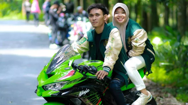 Kisah Irfan Chandra alias Ipeenk, Sukses di Dunia Bisnis Digital karena Hobi Motor - GenPI.co