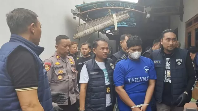 Keji! Warga Jepara Cabuli 31 Anak, Modus Lewat Medsos - GenPI.co Keji! Warga Jepara Cabuli 31 Anak, Modus Lewat Medsos - GenPI.co