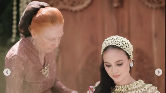 Luna Maya Menikah, Ivan Gunawan Tertekan - GenPI.co Luna Maya Menikah, Ivan Gunawan Tertekan - GenPI.co