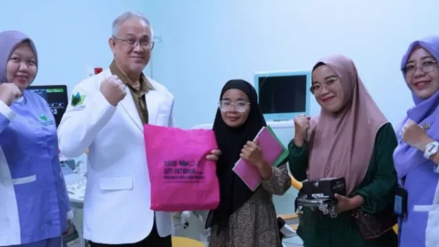 Skrining Stunting dalam Kehamilan dalam rangka HUT Ke-79 Provinsi Sumatera Selatan - GenPI.co Skrining Stunting dalam Kehamilan dalam rangka HUT Ke-79 Provinsi Sumatera Selatan - GenPI.co