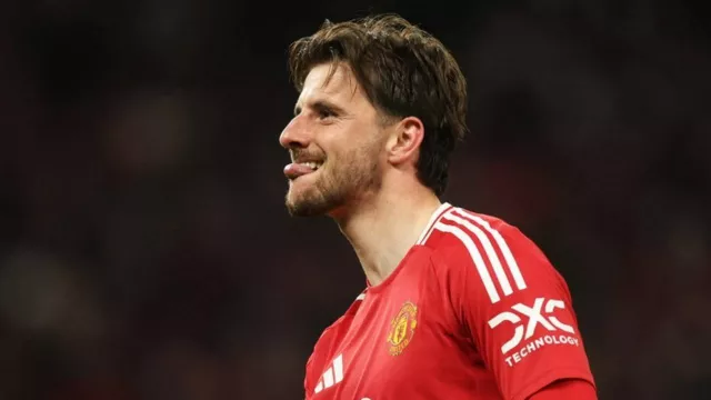 Cetak 2 Gol untuk Manchester United, Mason Mount Samai Rekor David Beckham - GenPI.co Cetak 2 Gol untuk Manchester United, Mason Mount Samai Rekor David Beckham - GenPI.co