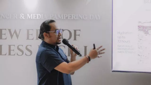 Diamond Glow, Perawatan Wajah Tanpa Sakit dari Amala Clinic - GenPI.co Diamond Glow, Perawatan Wajah Tanpa Sakit dari Amala Clinic - GenPI.co