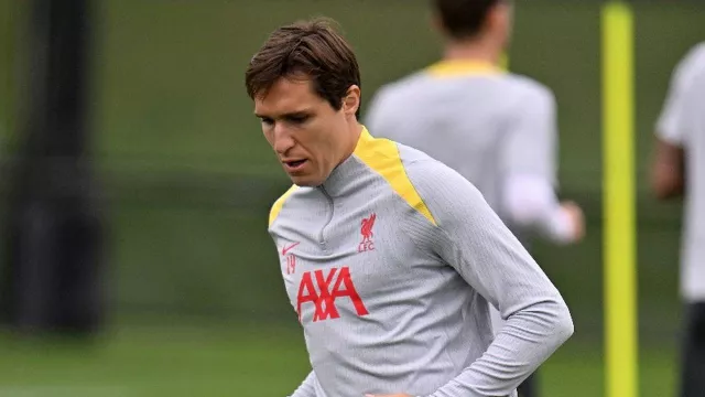 Arne Slot Sebut Federico Chiesa Punya Masa Depan di Liverpool - GenPI.co Arne Slot Sebut Federico Chiesa Punya Masa Depan di Liverpool - GenPI.co