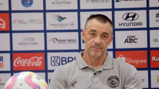 Ditekan PSBS dan Sempat Tertinggal, Mental Pemain Arema FC Dipuji Ze Gomes - GenPI.co Ditekan PSBS dan Sempat Tertinggal, Mental Pemain Arema FC Dipuji Ze Gomes - GenPI.co
