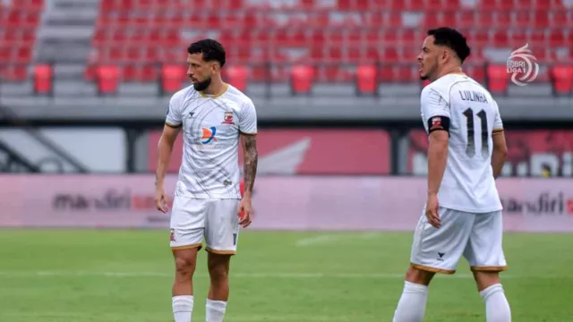 Pastikan Bertahan di Liga 1, saatnya Madura United Dievaluasi Total - GenPI.co Pastikan Bertahan di Liga 1, saatnya Madura United Dievaluasi Total - GenPI.co