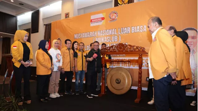 Setua Ini Saya Masih Petarung - GenPI.co Setua Ini Saya Masih Petarung - GenPI.co