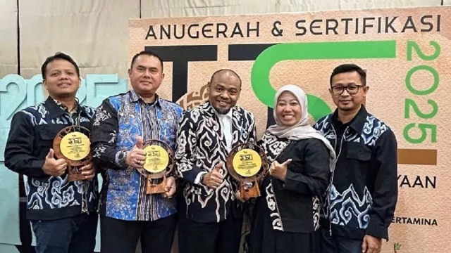 Dukung Pengembangan Desa Wisata Cibuntu dan UMKM, PLN Raih Predikat Platinum - GenPI.co Dukung Pengembangan Desa Wisata Cibuntu dan UMKM, PLN Raih Predikat Platinum - GenPI.co