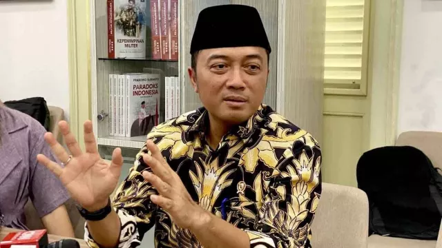 Gaduh Keaslian Ijazah Jokowi, Istana Pilih Fokus Kerja - GenPI.co Gaduh Keaslian Ijazah Jokowi, Istana Pilih Fokus Kerja - GenPI.co