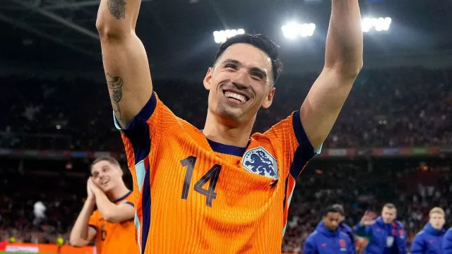 Tijjani Reijnders, Calon Pengganti Kevin De Bruyne di Manchester City - GenPI.co Tijjani Reijnders, Calon Pengganti Kevin De Bruyne di Manchester City - GenPI.co