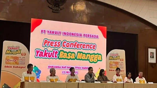 Yakult Rasa Mangga, Varian Baru yang Diperkaya Vitamin D untuk Gaya Hidup Sehat - GenPI.co Yakult Rasa Mangga, Varian Baru yang Diperkaya Vitamin D untuk Gaya Hidup Sehat - GenPI.co