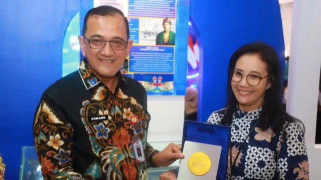 Sekda Edward Candra Ajak Semua Pihak Berperan Aktif Jadikan Sumsel Provinsi Digital - GenPI.co Sekda Edward Candra Ajak Semua Pihak Berperan Aktif Jadikan Sumsel Provinsi Digital - GenPI.co