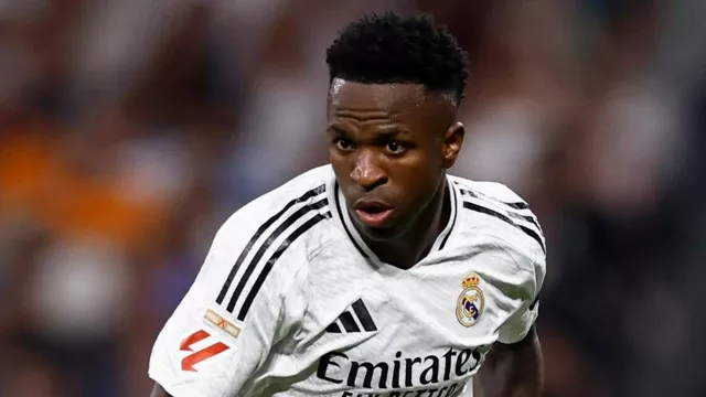 Real Madrid Langgar Kebijakannya Sendiri, Vinicius Jr Digaji Rp 355 Miliar - GenPI.co Real Madrid Langgar Kebijakannya Sendiri, Vinicius Jr Digaji Rp 355 Miliar - GenPI.co