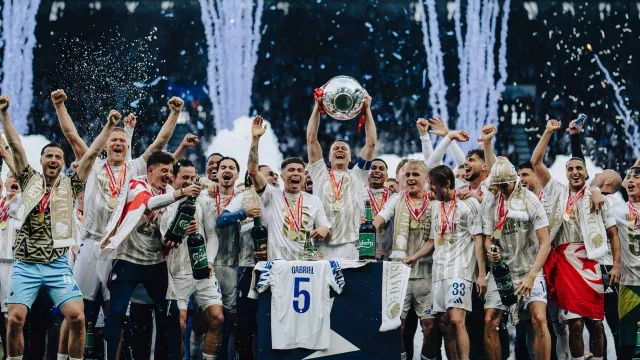 Kevin Diks dan Dean James, 2 Pemain Timnas Indonesia yang Juara di Eropa - GenPI.co
