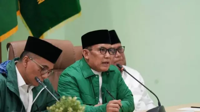 Tawarkan Jabatan Ketum ke Orang Luar, Rommy PPP Dianggap Tidak Etis - GenPI.co Tawarkan Jabatan Ketum ke Orang Luar, Rommy PPP Dianggap Tidak Etis - GenPI.co