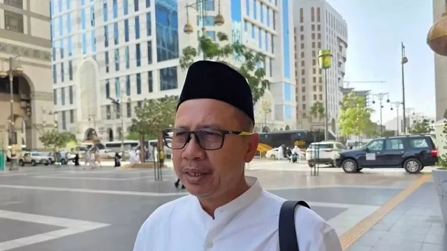 DPR RI Dalami Dugaan Pembatasan Layanan Kesehatan ke Jemaah Haji - GenPI.co DPR RI Dalami Dugaan Pembatasan Layanan Kesehatan ke Jemaah Haji - GenPI.co