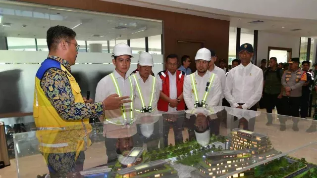 Gibran Kunjungi IKN, Pesan Agar Pohon Beringin Ditanam di Istana Wapres - GenPI.co Gibran Kunjungi IKN, Pesan Agar Pohon Beringin Ditanam di Istana Wapres - GenPI.co