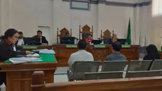 Dituntut 9 Tahun Penjara, Eks Rektor UIN Sumut Harus Bayar Uang Pengganti Rp526 Juta - GenPI.co Dituntut 9 Tahun Penjara, Eks Rektor UIN Sumut Harus Bayar Uang Pengganti Rp526 Juta - GenPI.co