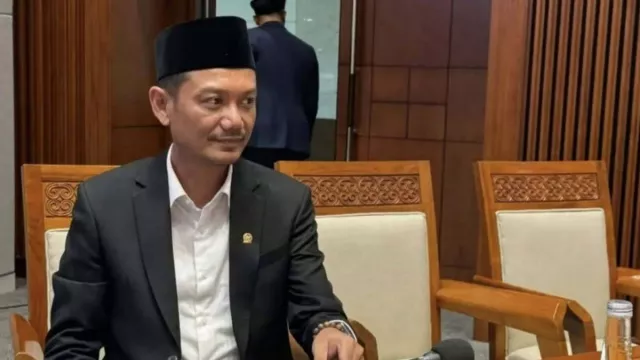 DPR RI Sebut Usia Pensiun ASN Bertambah Hanya Akan Ganggu Meritokrasi - GenPI.co DPR RI Sebut Usia Pensiun ASN Bertambah Hanya Akan Ganggu Meritokrasi - GenPI.co