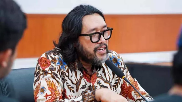 Ono Surono Minta Dedi Mulyadi Evaluasi Tambang Seusai Insiden di Cirebon - GenPI.co