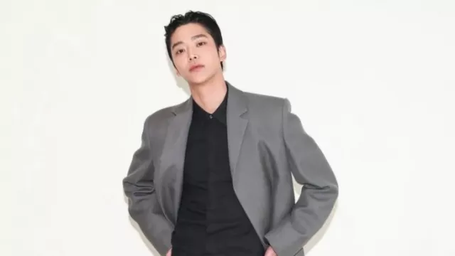 Segera Wajib Militer, Rowoon Akan Temui Penggemar Dahulu - GenPI.co Segera Wajib Militer, Rowoon Akan Temui Penggemar Dahulu - GenPI.co