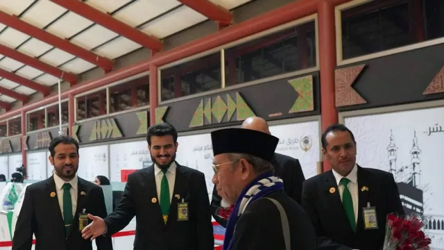 Keberangkatan Jemaah Haji Indonesia Dipermudah karena Program Makkah Route - GenPI.co Keberangkatan Jemaah Haji Indonesia Dipermudah karena Program Makkah Route - GenPI.co