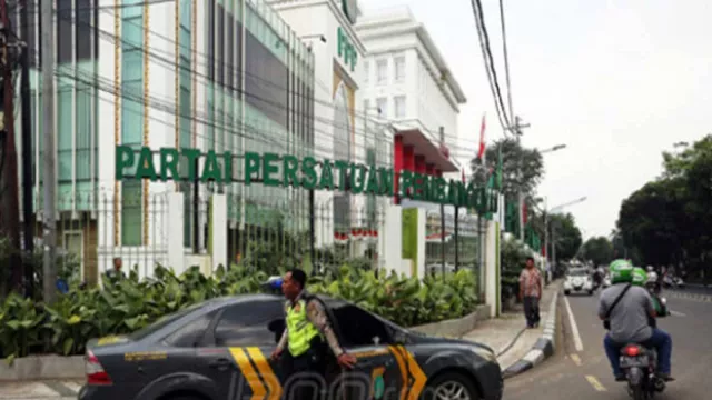 Manuvernya Pernah Gagal, Rommy PPP Diminta Belajar Politik Lagi dan Tidak Sok Pintar - GenPI.co Manuvernya Pernah Gagal, Rommy PPP Diminta Belajar Politik Lagi dan Tidak Sok Pintar - GenPI.co