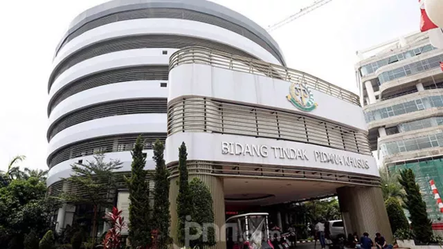 Nasir Djamil PKS Sebut Kasus di Sritex Ada Dugaan Monopoli, Harus Diusut Kejagung - GenPI.co Nasir Djamil PKS Sebut Kasus di Sritex Ada Dugaan Monopoli, Harus Diusut Kejagung - GenPI.co