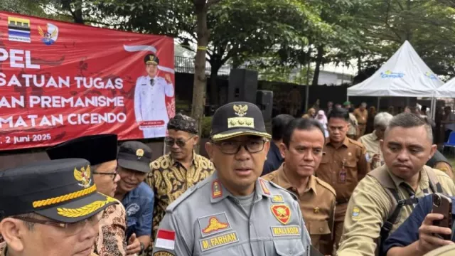 Pelajar Bandung Dilarang Keluar Malam, Mulai Pukul 21.00 hingga 04.00 WIB - GenPI.co Pelajar Bandung Dilarang Keluar Malam, Mulai Pukul 21.00 hingga 04.00 WIB - GenPI.co