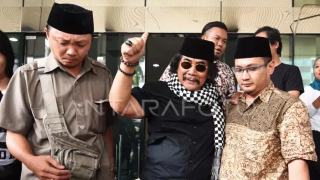 Sakit Diabetes, Jaja Miharja Harus Pakai Stocking Khusus - GenPI.co Sakit Diabetes, Jaja Miharja Harus Pakai Stocking Khusus - GenPI.co