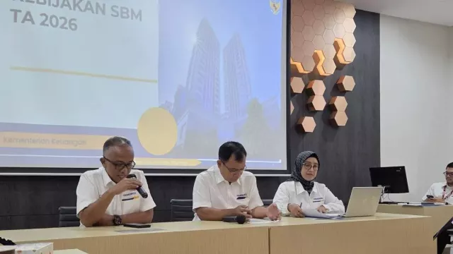 Rapat Seharian ASN Tak Dapat Uang Saku, Kecuali Menginap - GenPI.co Rapat Seharian ASN Tak Dapat Uang Saku, Kecuali Menginap - GenPI.co