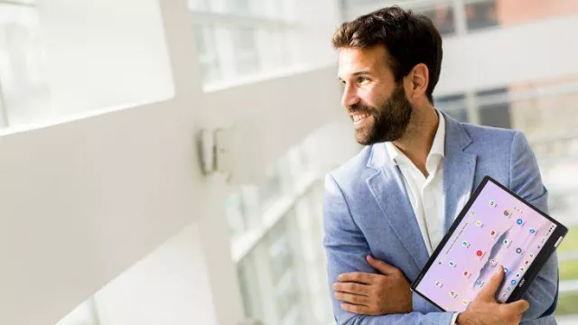 Kejagung Kaji Barang Bukti Korupsi Laptop Chromebook, 28 Saksi Diperiksa - GenPI.co Kejagung Kaji Barang Bukti Korupsi Laptop Chromebook, 28 Saksi Diperiksa - GenPI.co