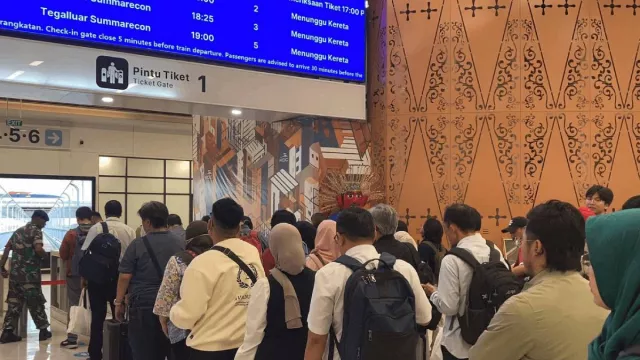 H-1 Hari Raya Idul Adha, Tiket Whoosh Keberangkatan dari Halim Ludes Terjual - GenPI.co