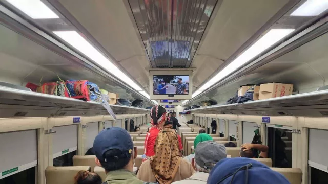 Liburan Makin Hemat! KAI Daop 6 Diskon Tiket KA 30 Persen, Berlaku hingga 31 Juli - GenPI.co Liburan Makin Hemat! KAI Daop 6 Diskon Tiket KA 30 Persen, Berlaku hingga 31 Juli - GenPI.co