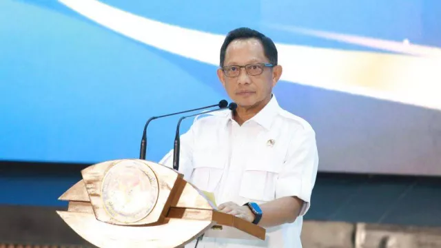 Mendagri Harap Lulusan IPDN Jadi Penggerak Perubahan bagi ASN - GenPI.co Mendagri Harap Lulusan IPDN Jadi Penggerak Perubahan bagi ASN - GenPI.co
