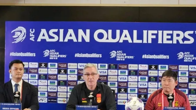 Lawan Timnas Indonesia di SUGBK, Pelatih China Tak Gentar - GenPI.co