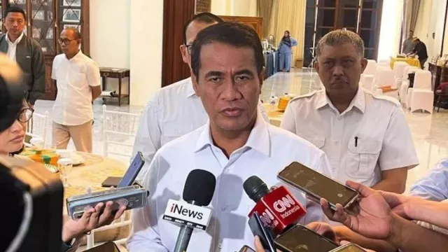 Soal Bujukan Maju Caketum PPP, Dijawab Amran Sulaiman Fokus Urus Pangan - GenPI.co Soal Bujukan Maju Caketum PPP, Dijawab Amran Sulaiman Fokus Urus Pangan - GenPI.co