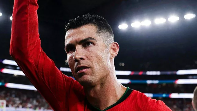 Cristiano Ronaldo Tegaskan Belum Ingin Pensiun - GenPI.co