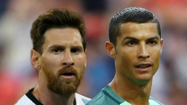 Kagum dengan Lionel Messi, Cristiano Ronaldo Ingin Kunjungi Argentina - GenPI.co Kagum dengan Lionel Messi, Cristiano Ronaldo Ingin Kunjungi Argentina - GenPI.co