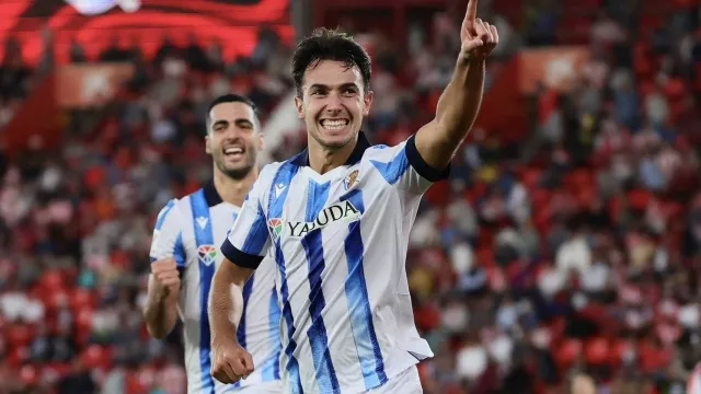 Real Madrid Mencoba Bajak Martin Zubimendi dari Arsenal - GenPI.co Real Madrid Mencoba Bajak Martin Zubimendi dari Arsenal - GenPI.co