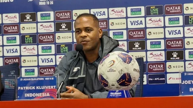 Patrick Kluivert Janji Timnas Indonesia Akan Tampil Maksimal di Arab Saudi - GenPI.co
