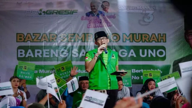 KH Muslich ZA Dukung Sandiaga Uno Maju Caketum PPP, Disebut Paket Komplet - GenPI.co KH Muslich ZA Dukung Sandiaga Uno Maju Caketum PPP, Disebut Paket Komplet - GenPI.co