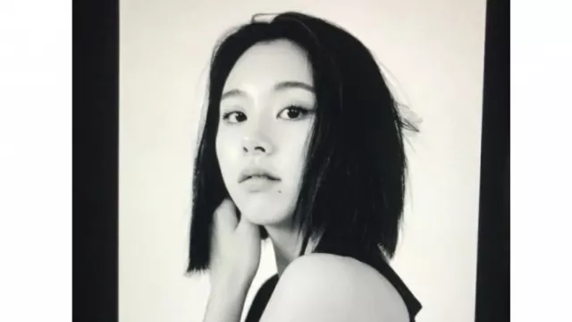 Chaeyoung Twice Debut Solo, Peluncuran Albumnya Masih Misterius - GenPI.co Chaeyoung Twice Debut Solo, Peluncuran Albumnya Masih Misterius - GenPI.co