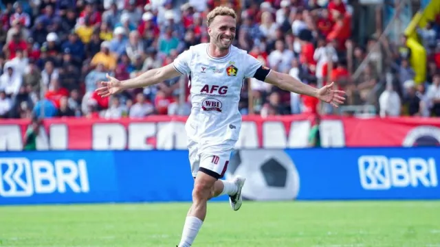 Persik Kediri Lepas 3 Pemain, Termasuk Kapten Ze Valente - GenPI.co Persik Kediri Lepas 3 Pemain, Termasuk Kapten Ze Valente - GenPI.co